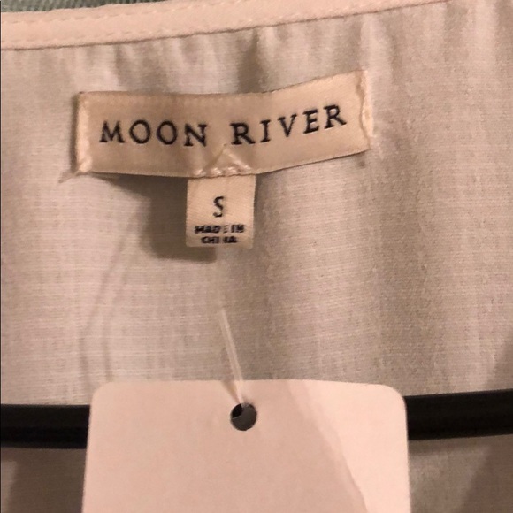 New moon river white crop tie top S - Picture 2 of 3